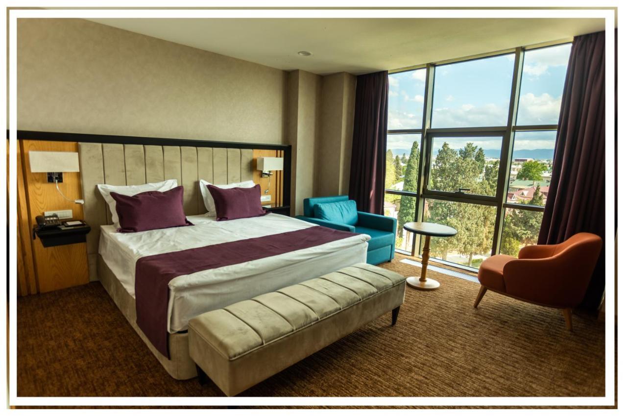 Premium Hotel ギャンジャ エクステリア 写真