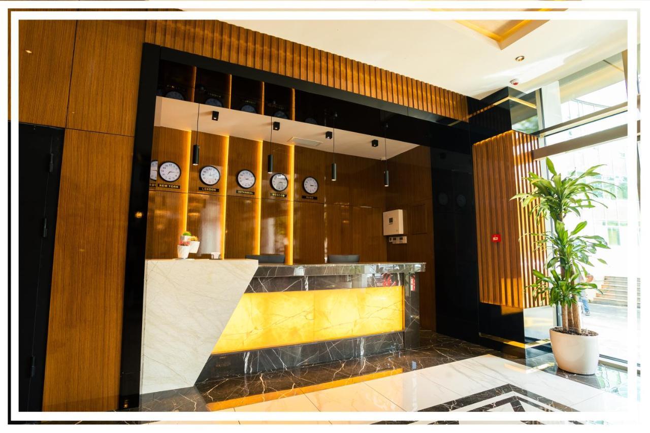 Premium Hotel ギャンジャ エクステリア 写真