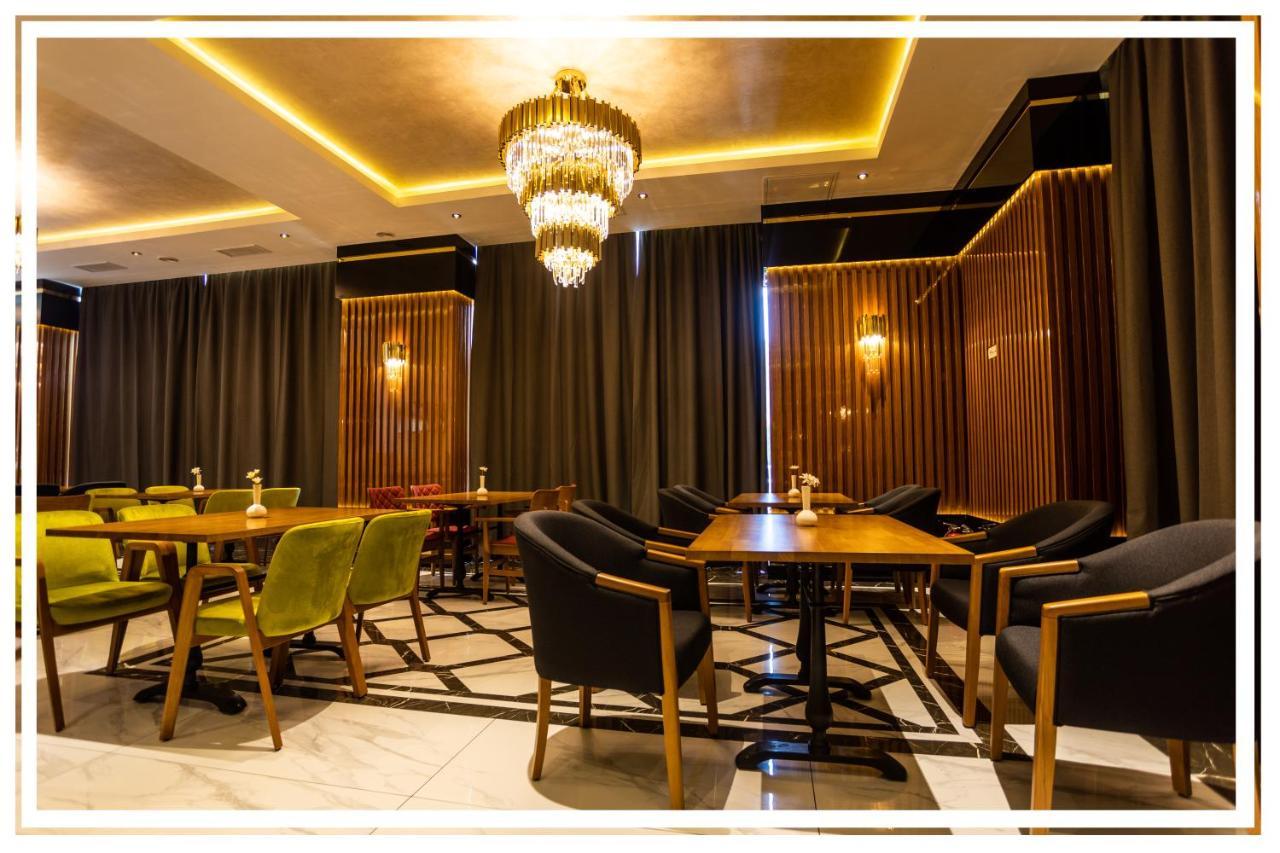 Premium Hotel ギャンジャ エクステリア 写真
